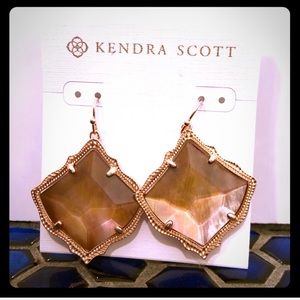 Kendra Scott Kirsten Drop Earrings Mother of Pearl